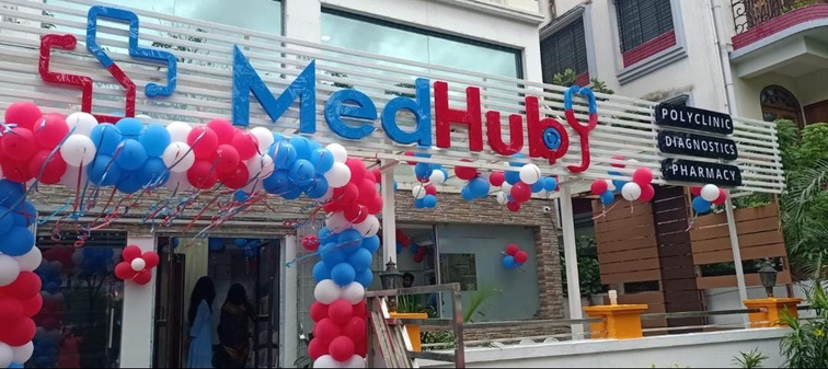 MedHub exterior signage